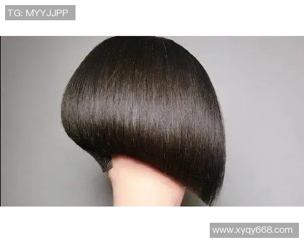 三角发型足球明星人物解析及其背后故事的深度剖析 三角发型足球明星人物解析及其背后故事的深度剖析