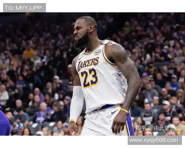 詹姆斯足球天赋惊艳赛场 打破历史纪录引发全球关注