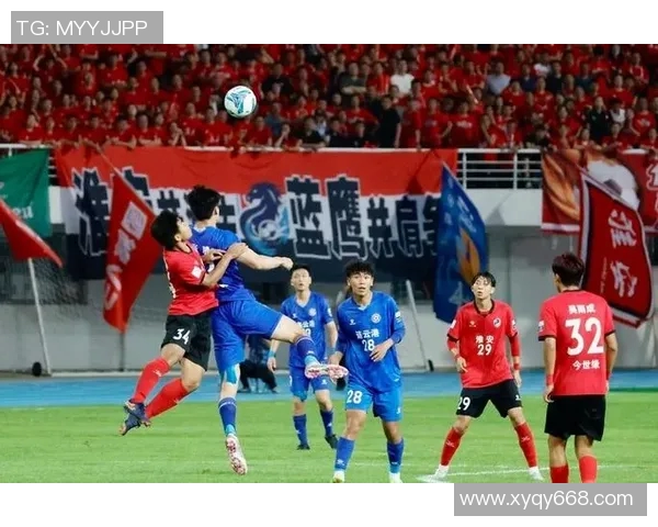 球星怒吼绿茵战场霸气尽显燃爆全场热血瞬间